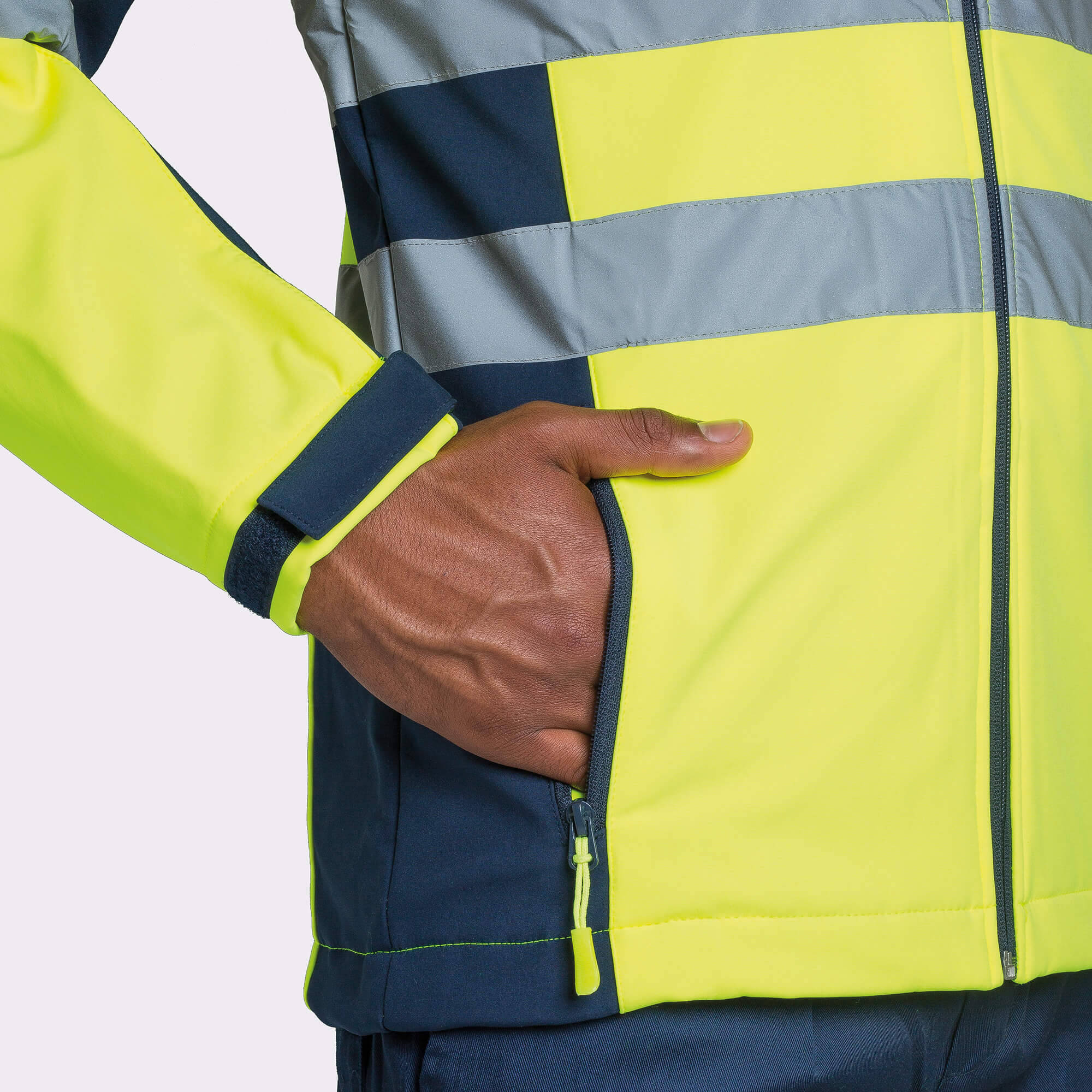 R9303 - Roly Antares Giubbino Soft Shell Uomo Alta Visibilità